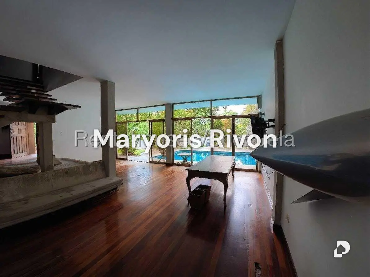 Casa en Oripoto, Caracas – 10