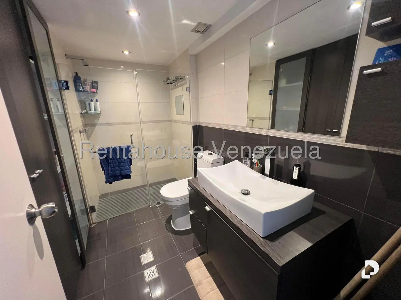Apartamento en San Bernardino, Caracas – 23
