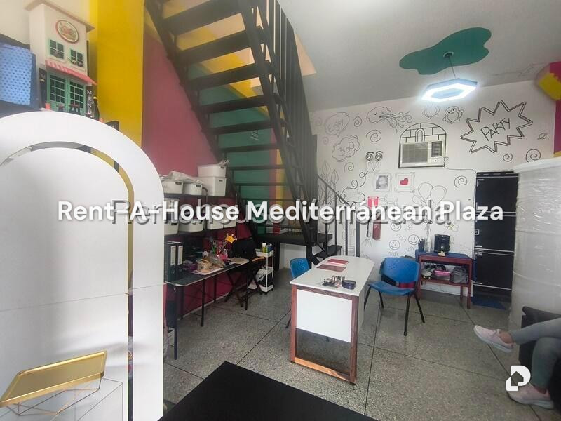 Local comercial en Avenida Cedeno, Valencia – 5