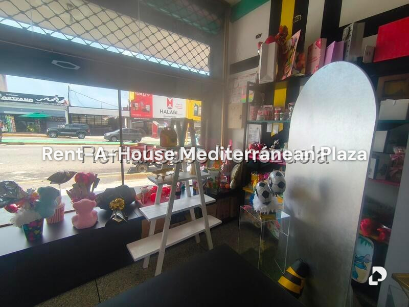 Local comercial en Avenida Cedeno, Valencia – 8