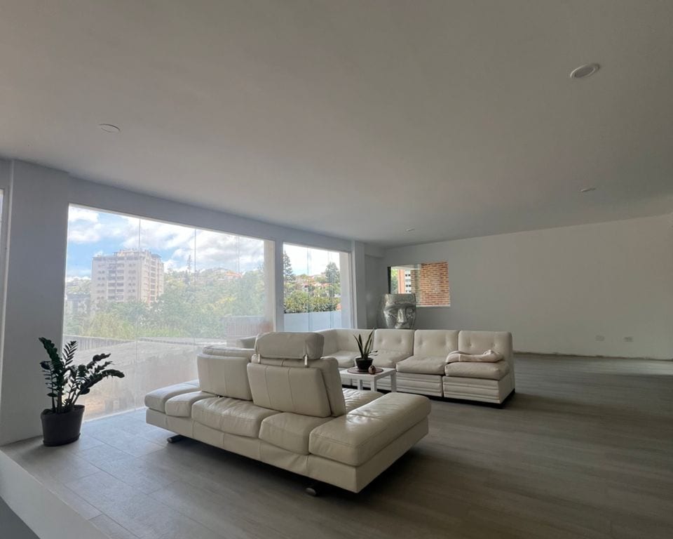 Townhouse en Parque El Retiro, Altos Mirandinos - 1