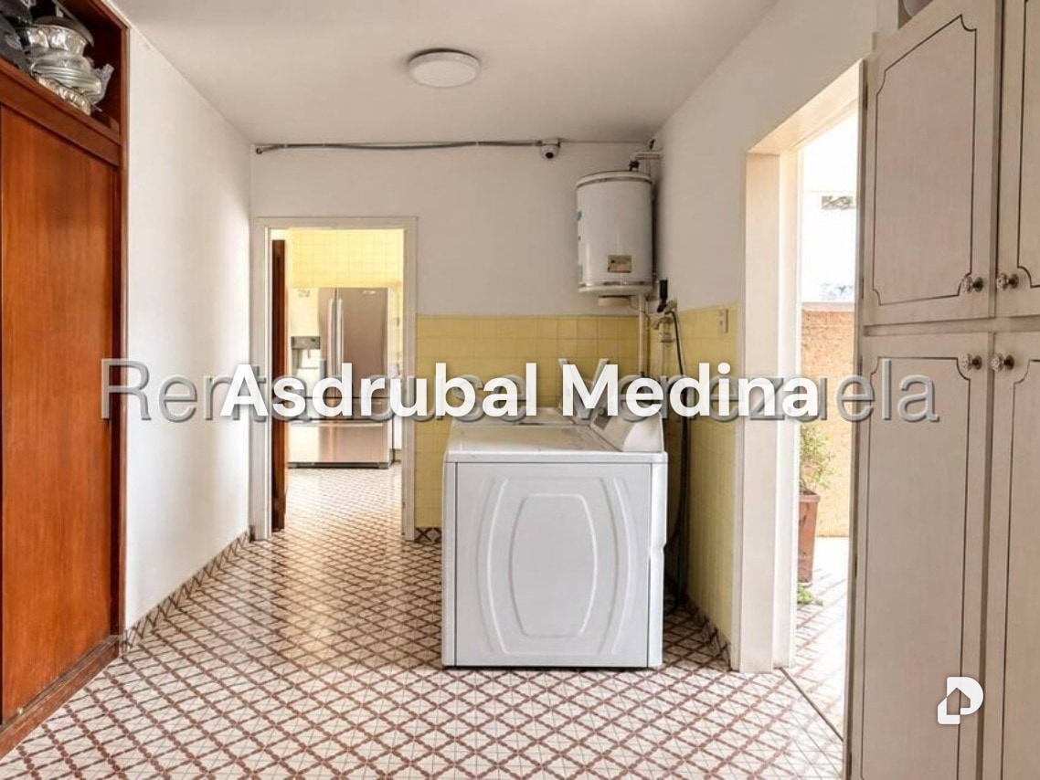 Apartamento en Parroquia San Bernardino, Caracas – 11