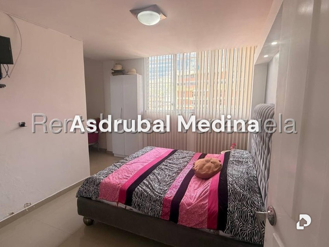 Apartamento en Parroquia San Bernardino, Caracas – 15