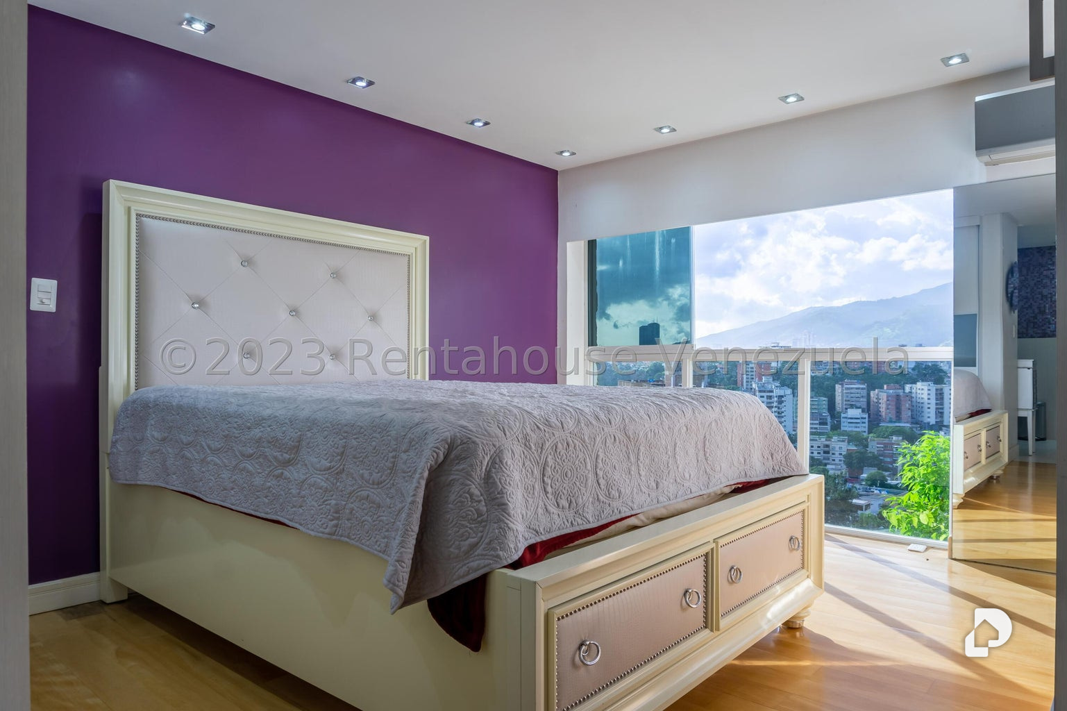 Casa en Colinas de Bello Monte, Caracas – 22