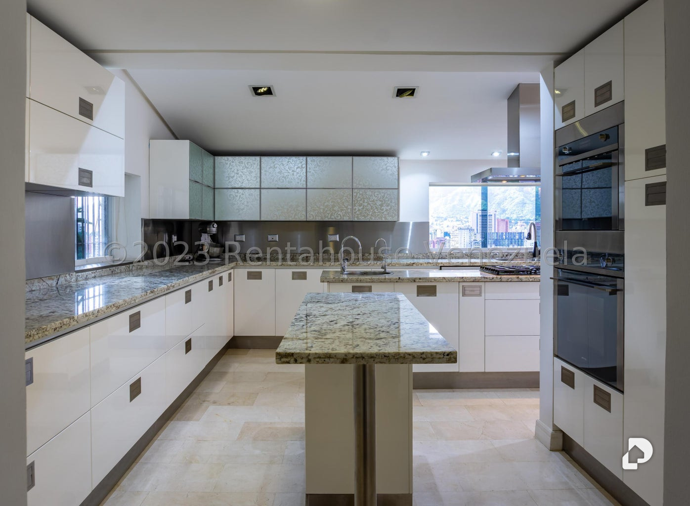 Casa en Colinas de Bello Monte, Caracas – 12