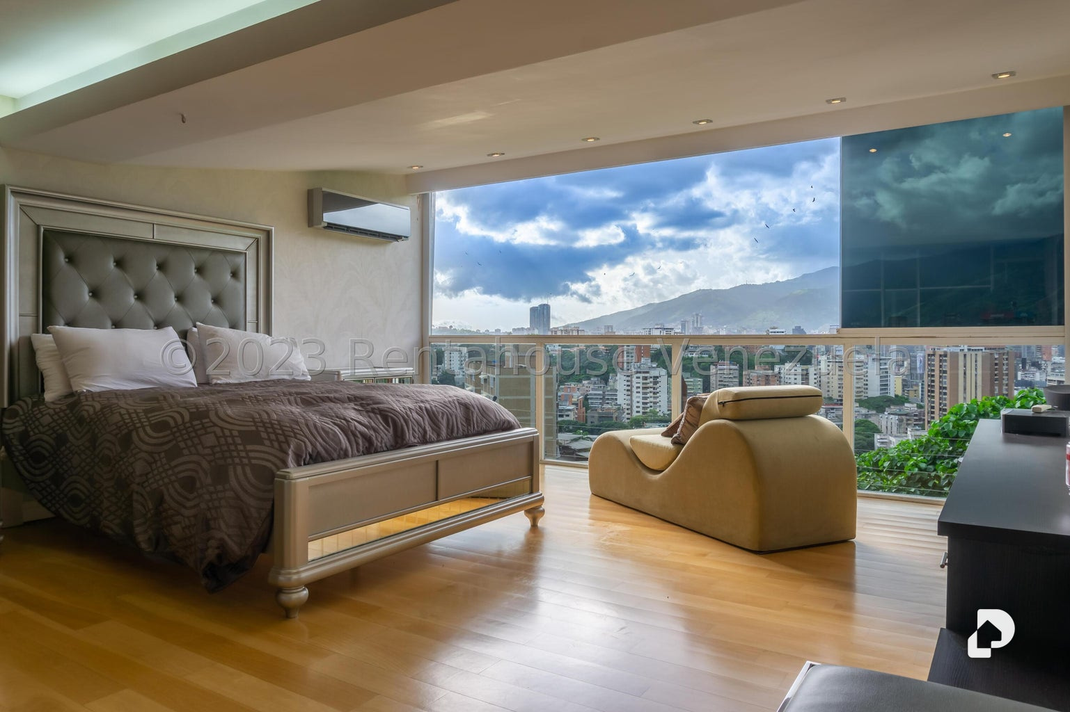 Casa en Colinas de Bello Monte, Caracas – 18