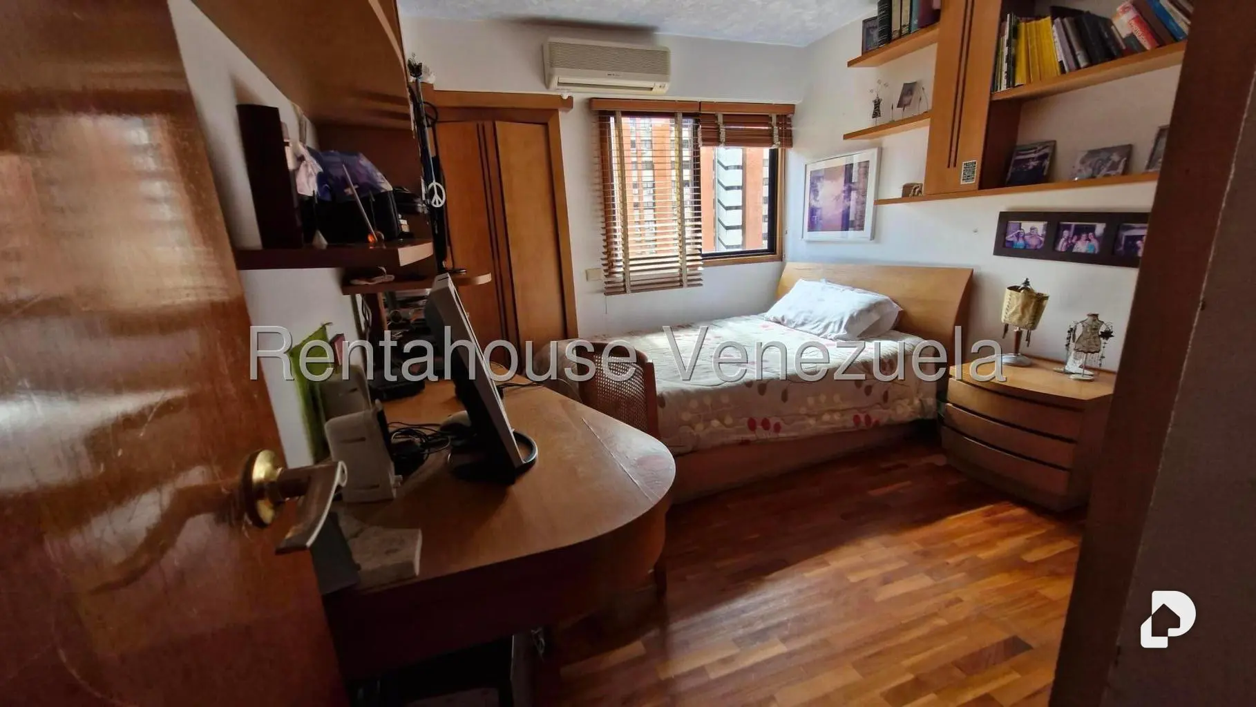 Apartamento en Los Dos Caminos, Caracas – 21