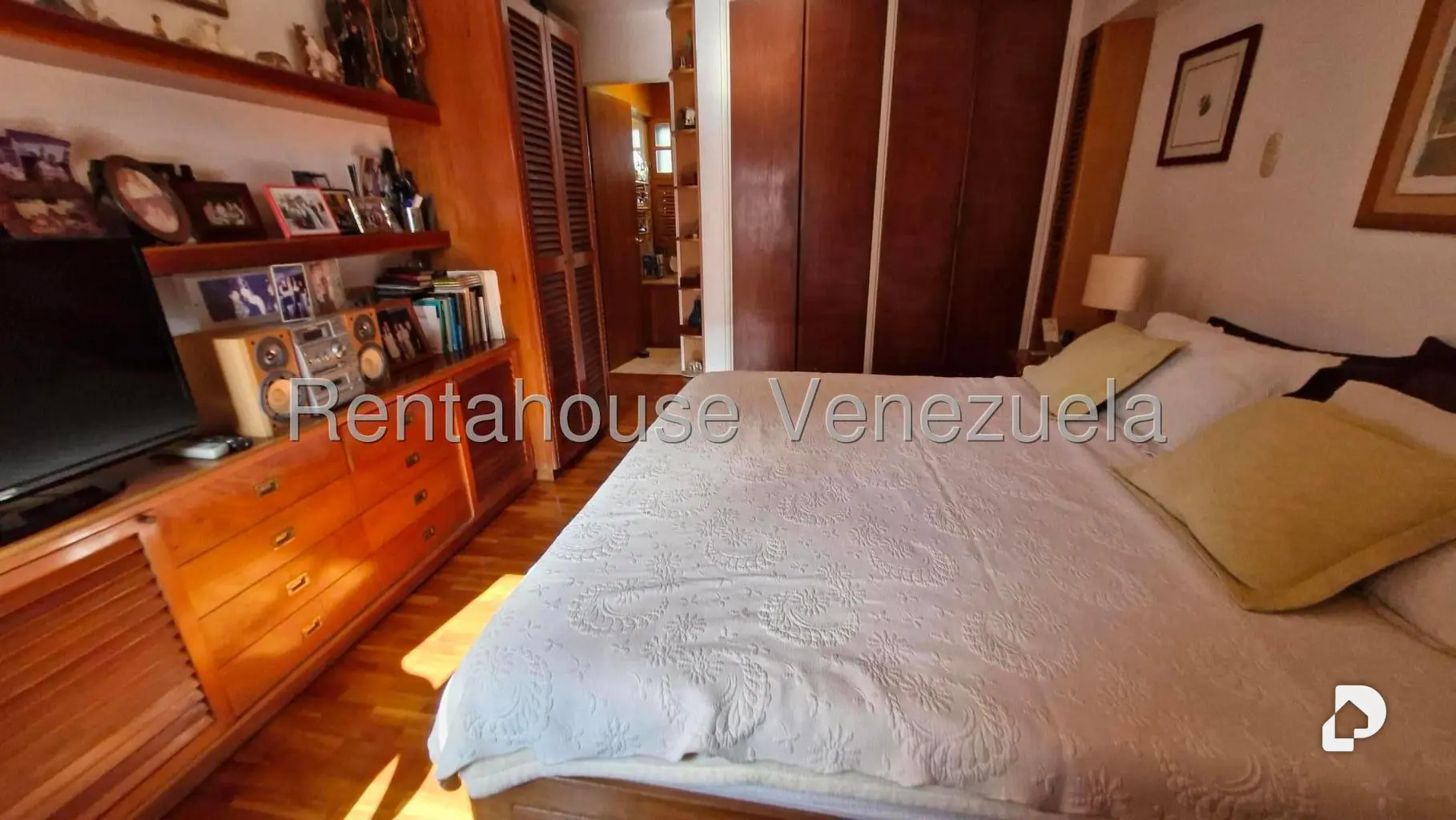 Apartamento en Los Dos Caminos, Caracas – 29