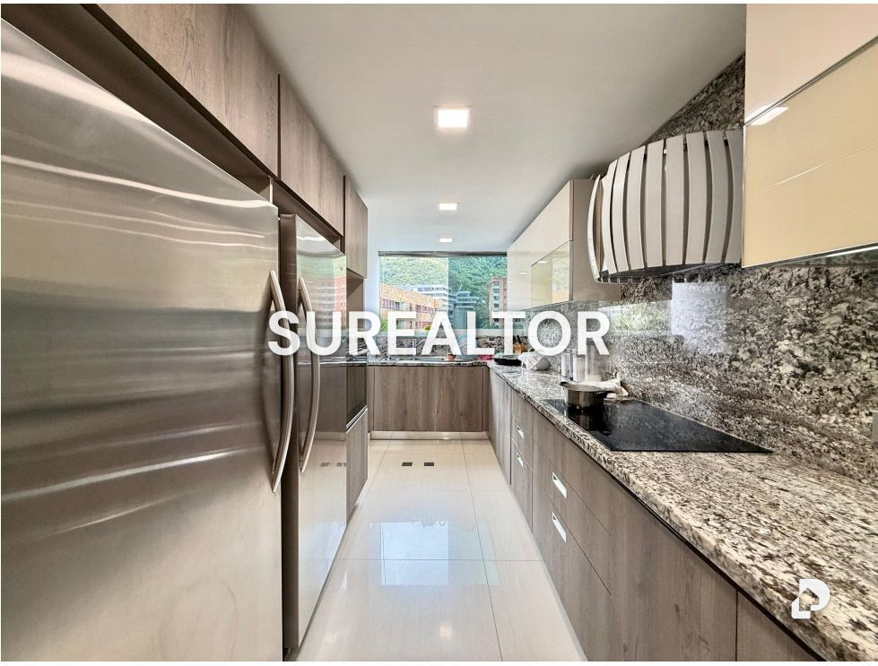 Apartamento en Los Palos Grandes, Caracas – 7