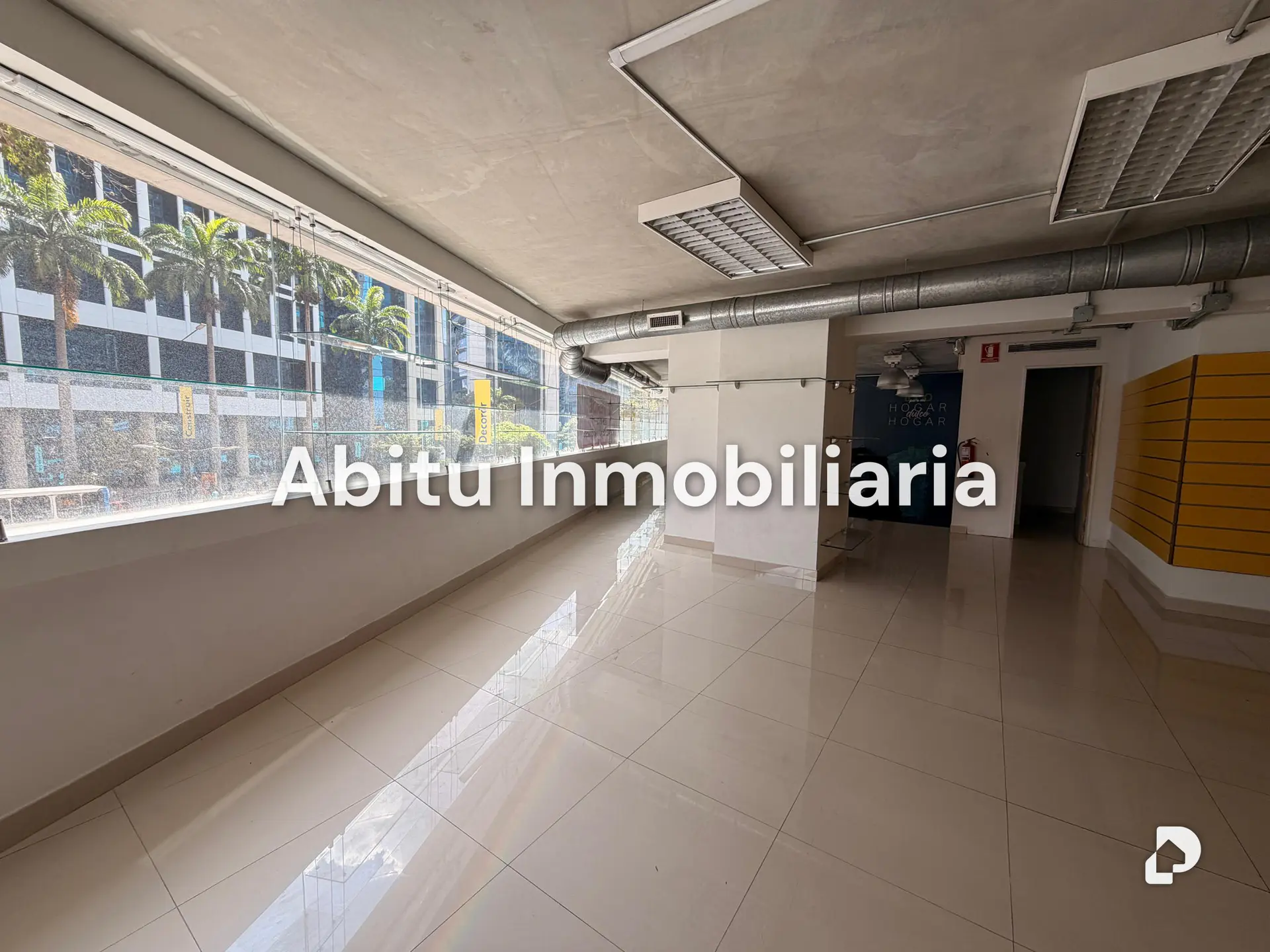 Local comercial en Campo Alegre, Caracas – 5