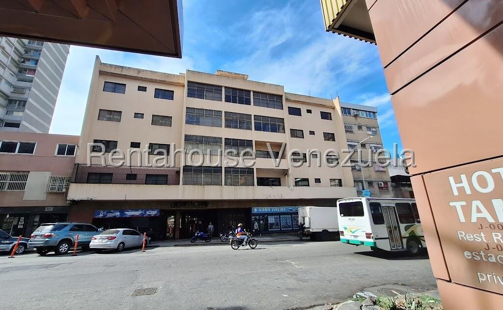 Oficina en Sabana Grande, Caracas - 1