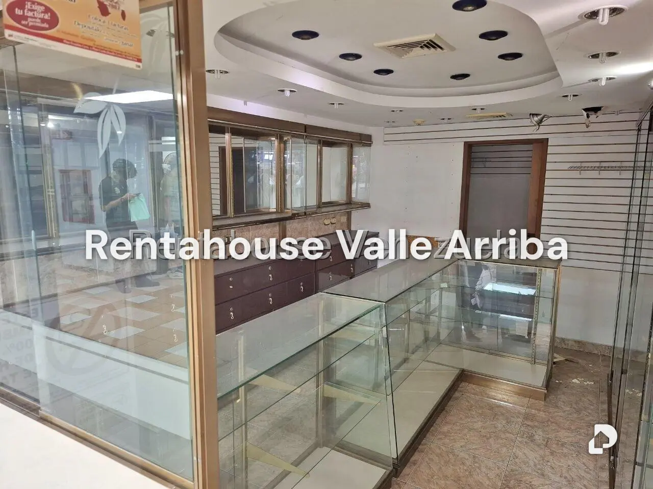 Local comercial en Parroquia Catedral, Caracas – 4