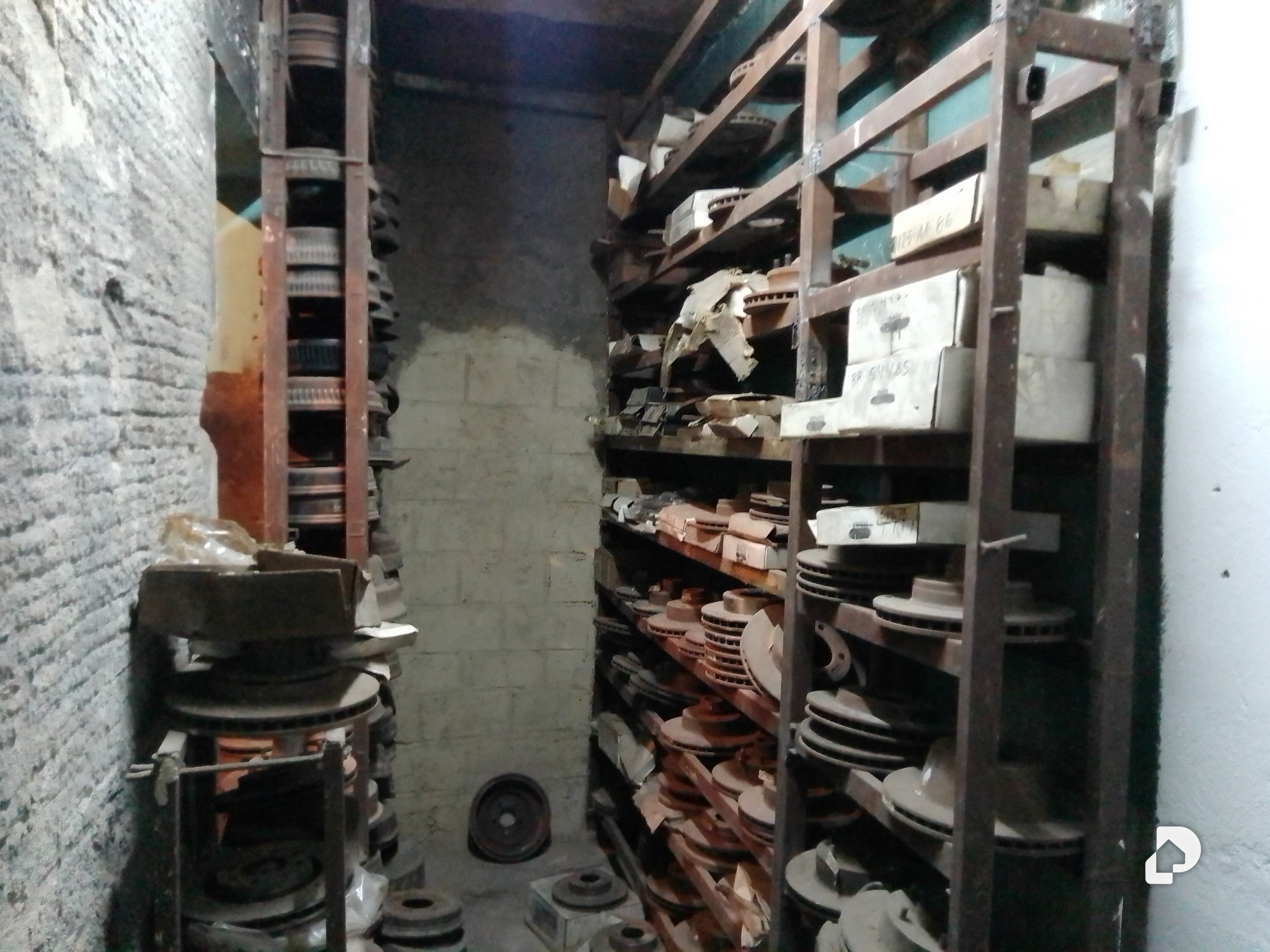 Local comercial en Avenida Nueva Granada La Bandera, Caracas – 22