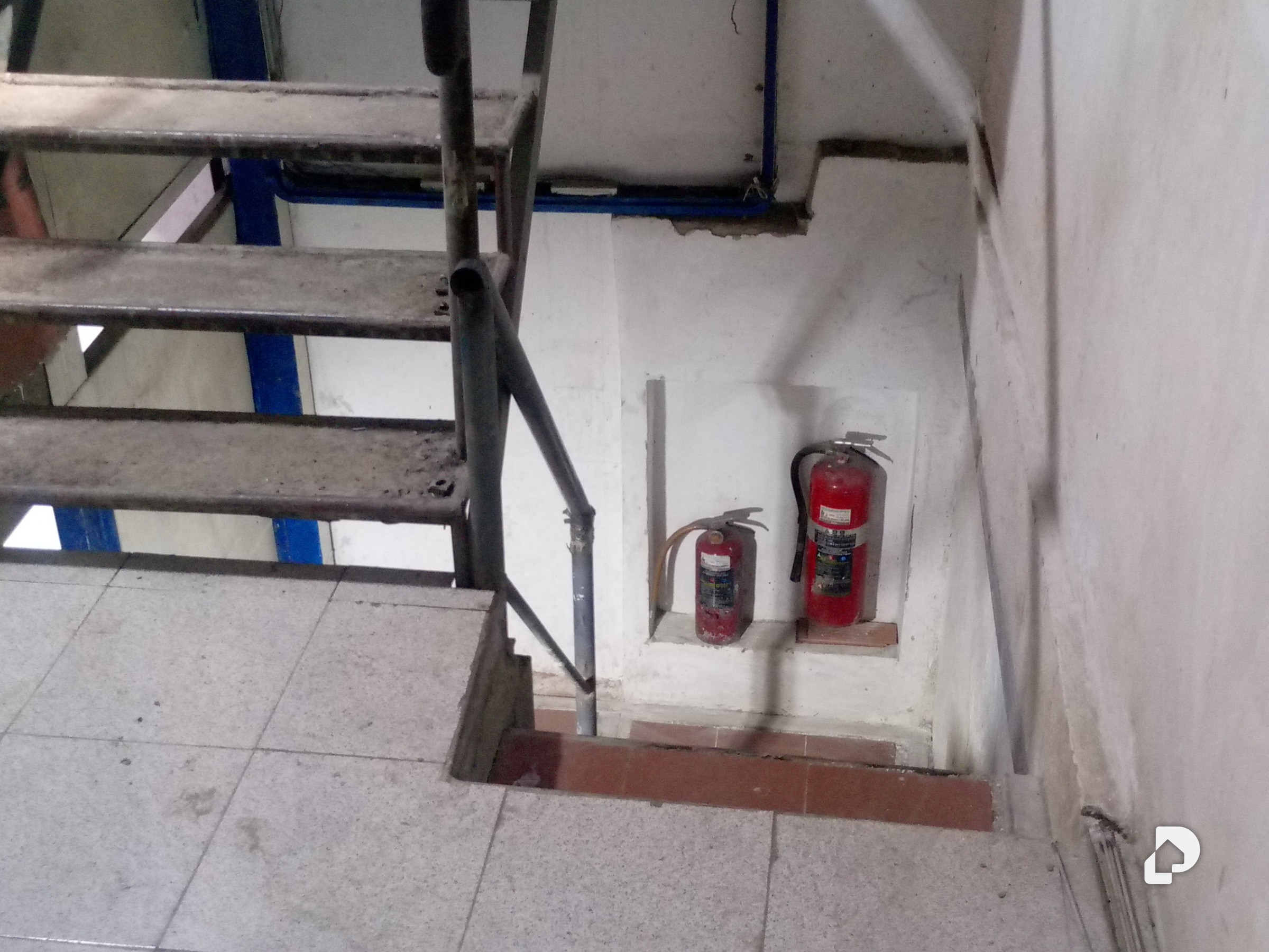 Local comercial en Avenida Nueva Granada La Bandera, Caracas – 17