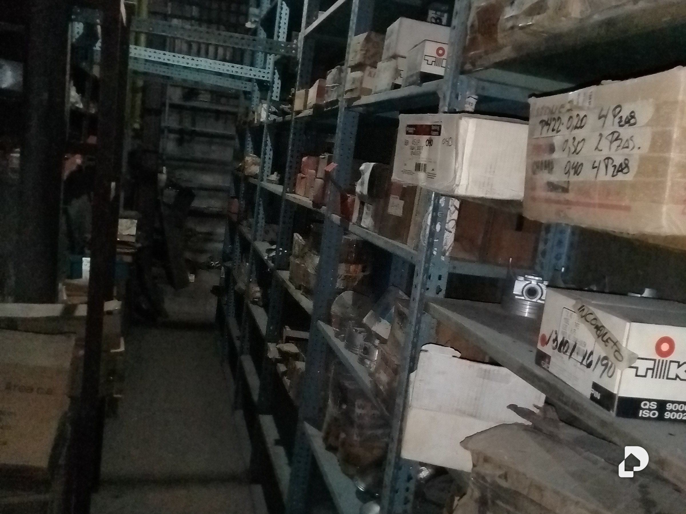 Local comercial en Avenida Nueva Granada La Bandera, Caracas – 26