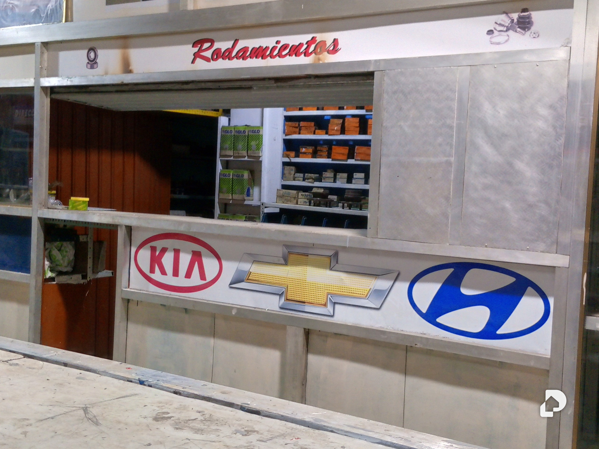 Local comercial en Avenida Nueva Granada La Bandera, Caracas – 12
