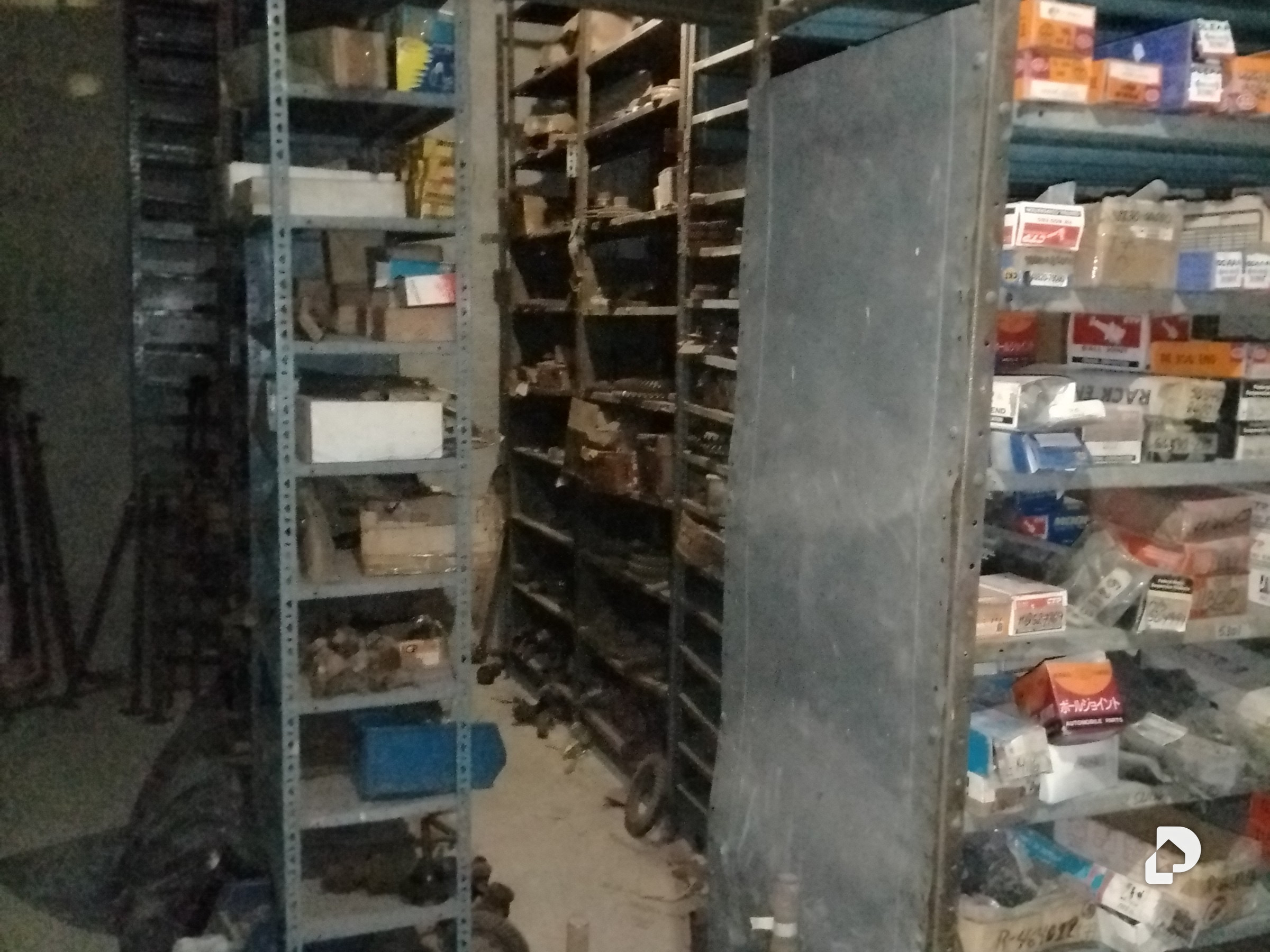 Local comercial en Avenida Nueva Granada La Bandera, Caracas – 28