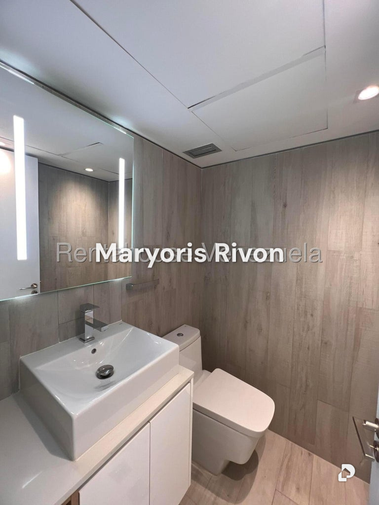 Apartamento en Campo Alegre, Caracas – 12