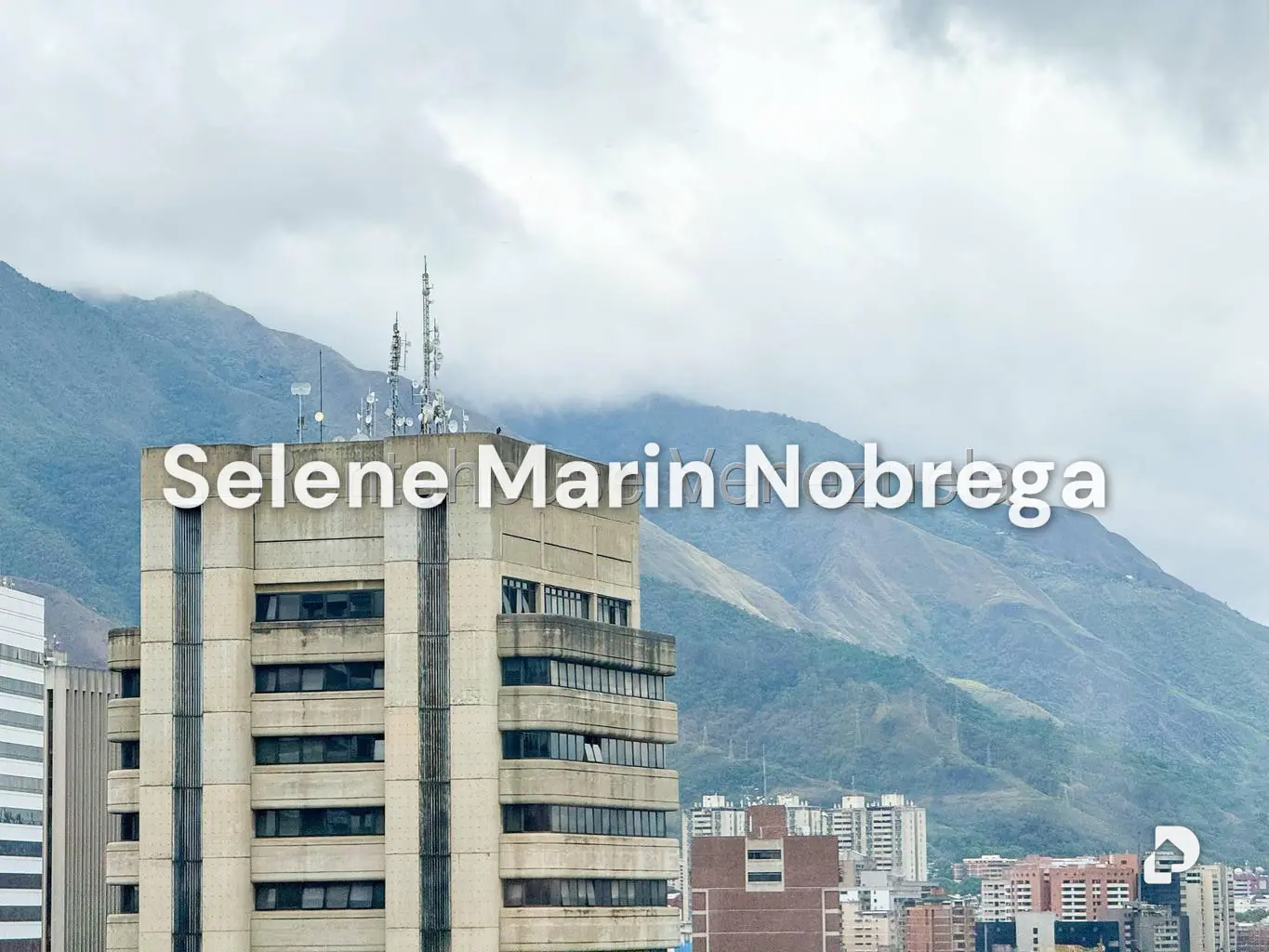 Oficina en La Castellana, Caracas – 2