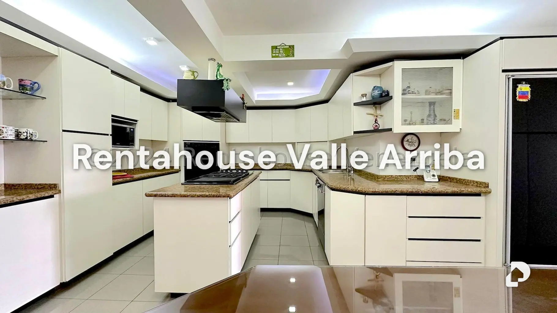Apartamento en El Pedregal, Caracas – 24
