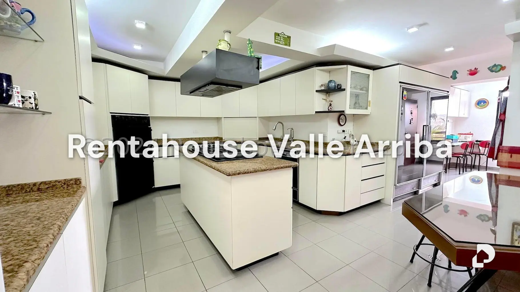 Apartamento en El Pedregal, Caracas – 23