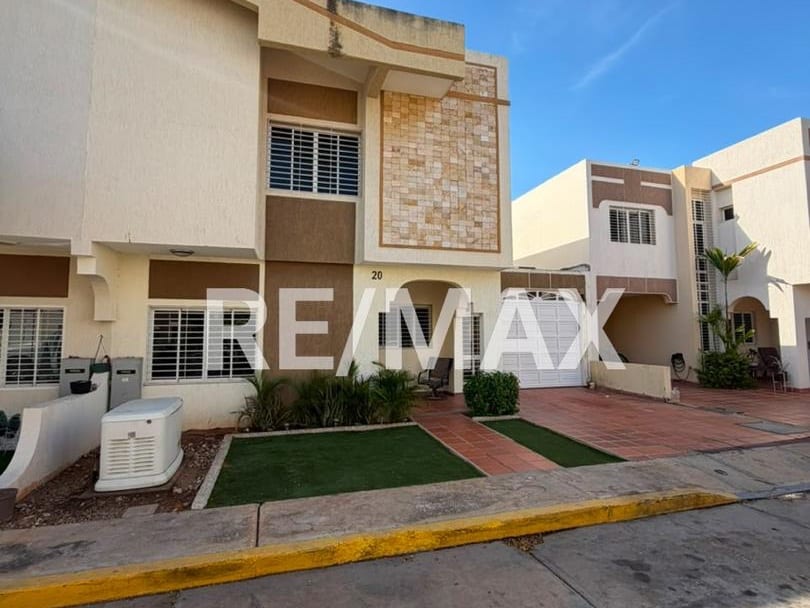 Townhouse en Maracaibo - 1