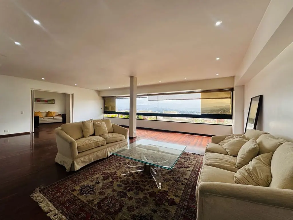 Apartamento en Santa Eduvigis, Caracas - 1