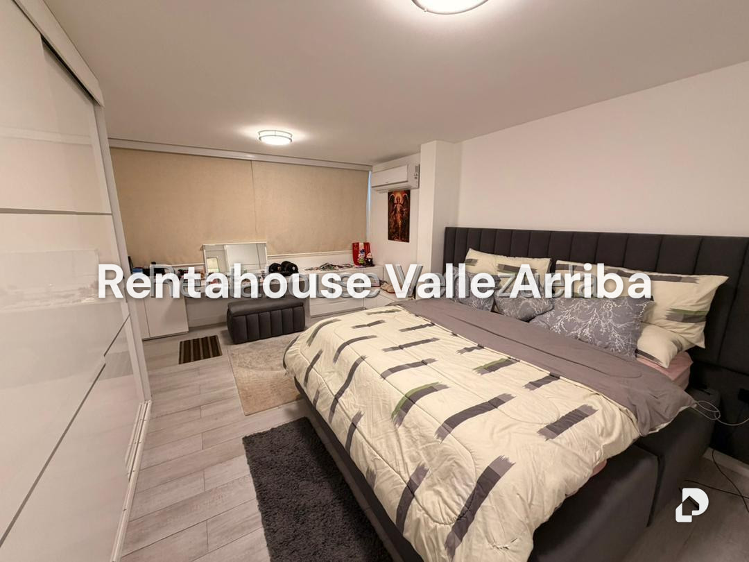 Apartment in La Florida, Caracas – 17