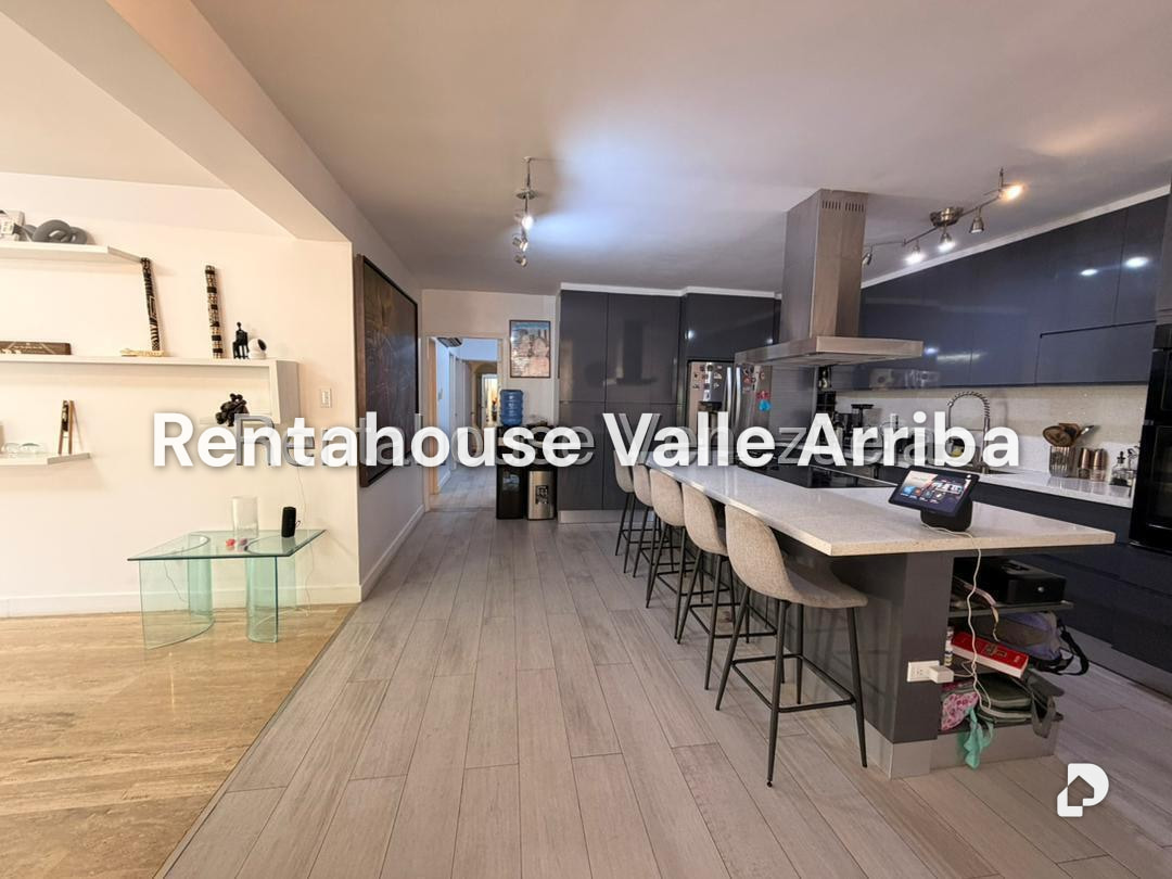 Apartment in La Florida, Caracas – 10