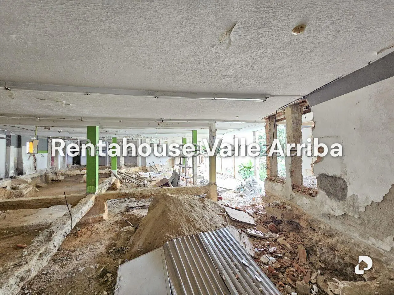 Local comercial en El Hatillo, Caracas – 14