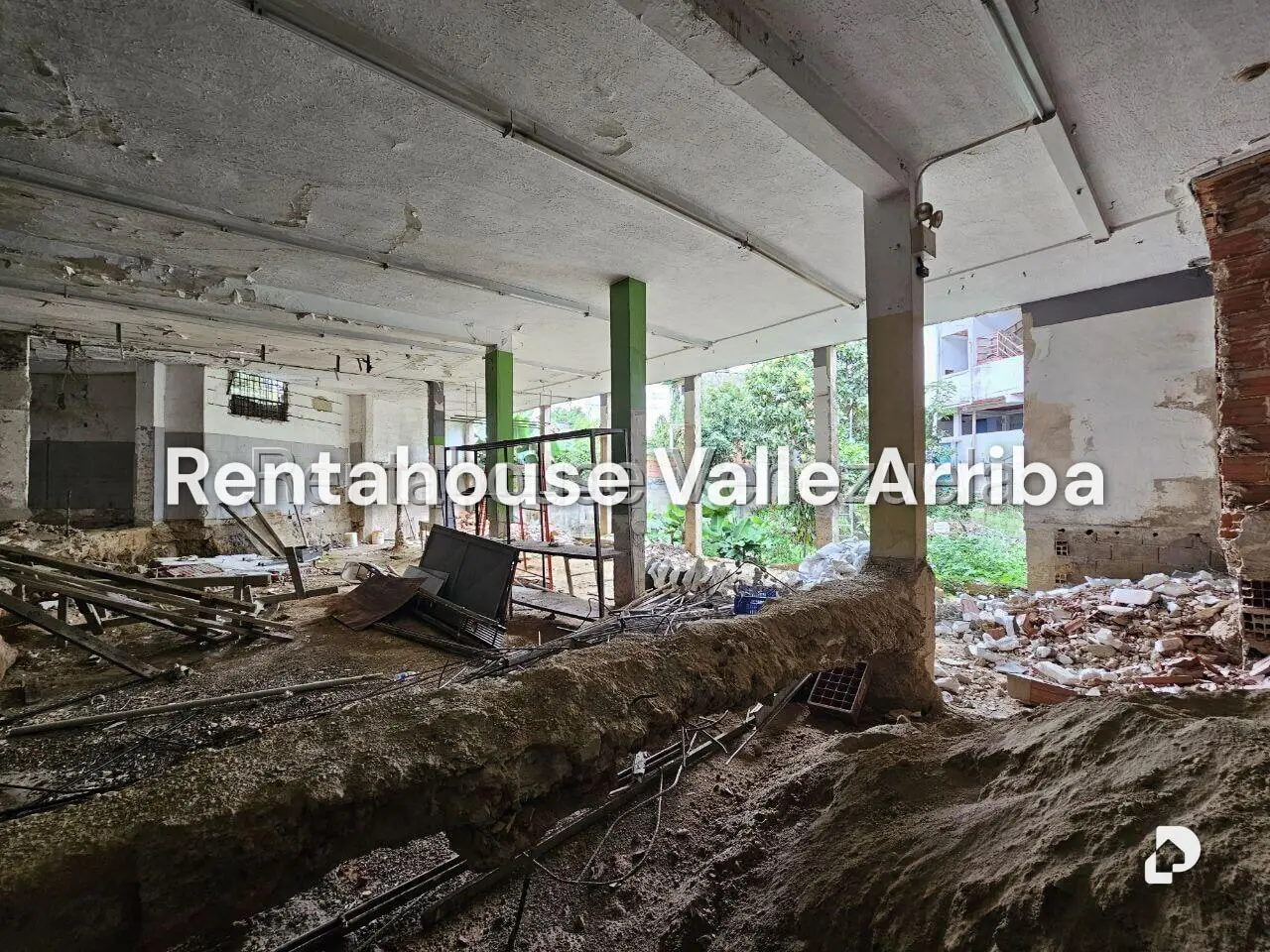 Local comercial en El Hatillo, Caracas – 19