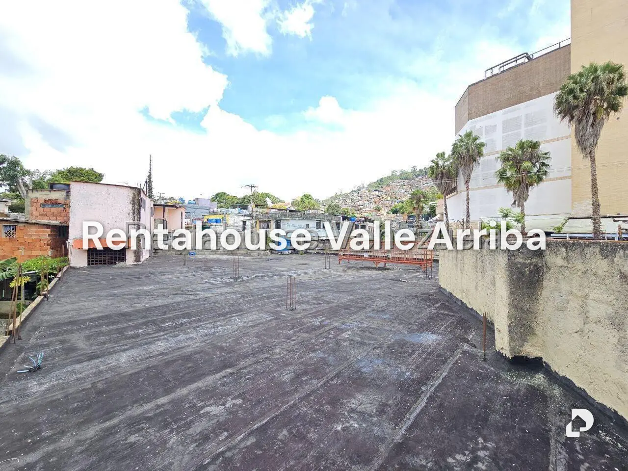 Local comercial en El Hatillo, Caracas – 28