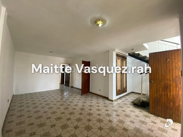 Casa en Urbanización Fundación Mendoza, Maracay – 2