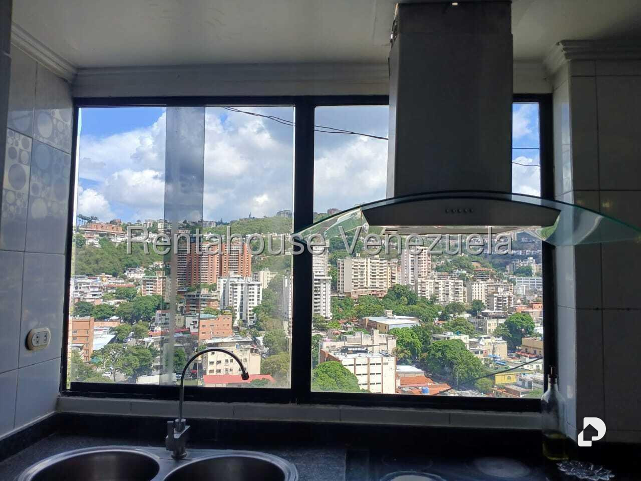 Apartamento en Los Chaguaramos, Caracas