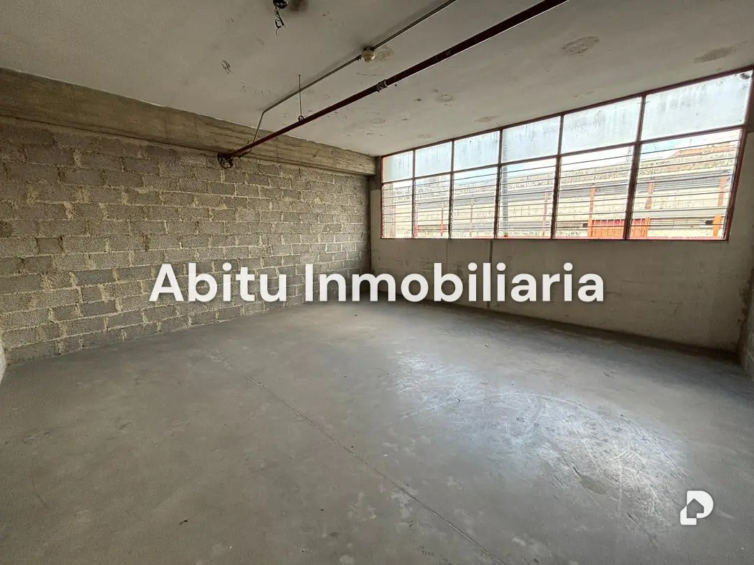 Commercial space in Palo Verde, Caracas – 4