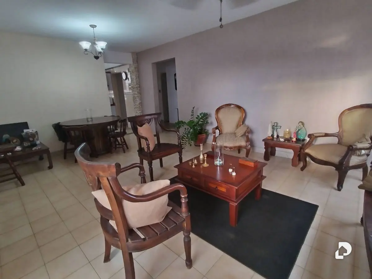 Apartamento en Parroquia Urbana San José, Valencia – 2