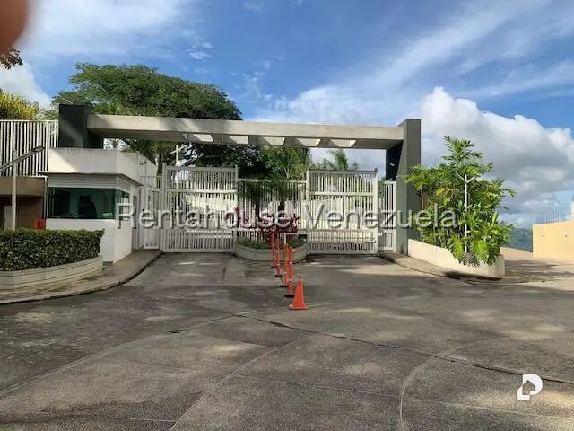 Apartamento en La Lagunita Country Club, Caracas – 24