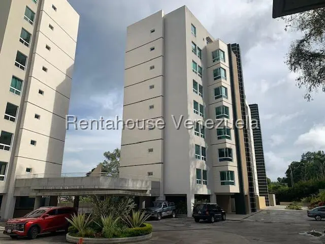 Apartment in La Lagunita Country Club, Caracas - 1