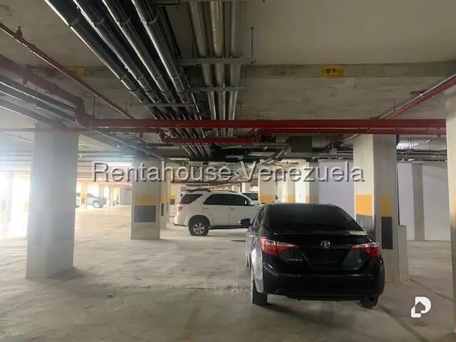 Apartamento en La Lagunita Country Club, Caracas – 16