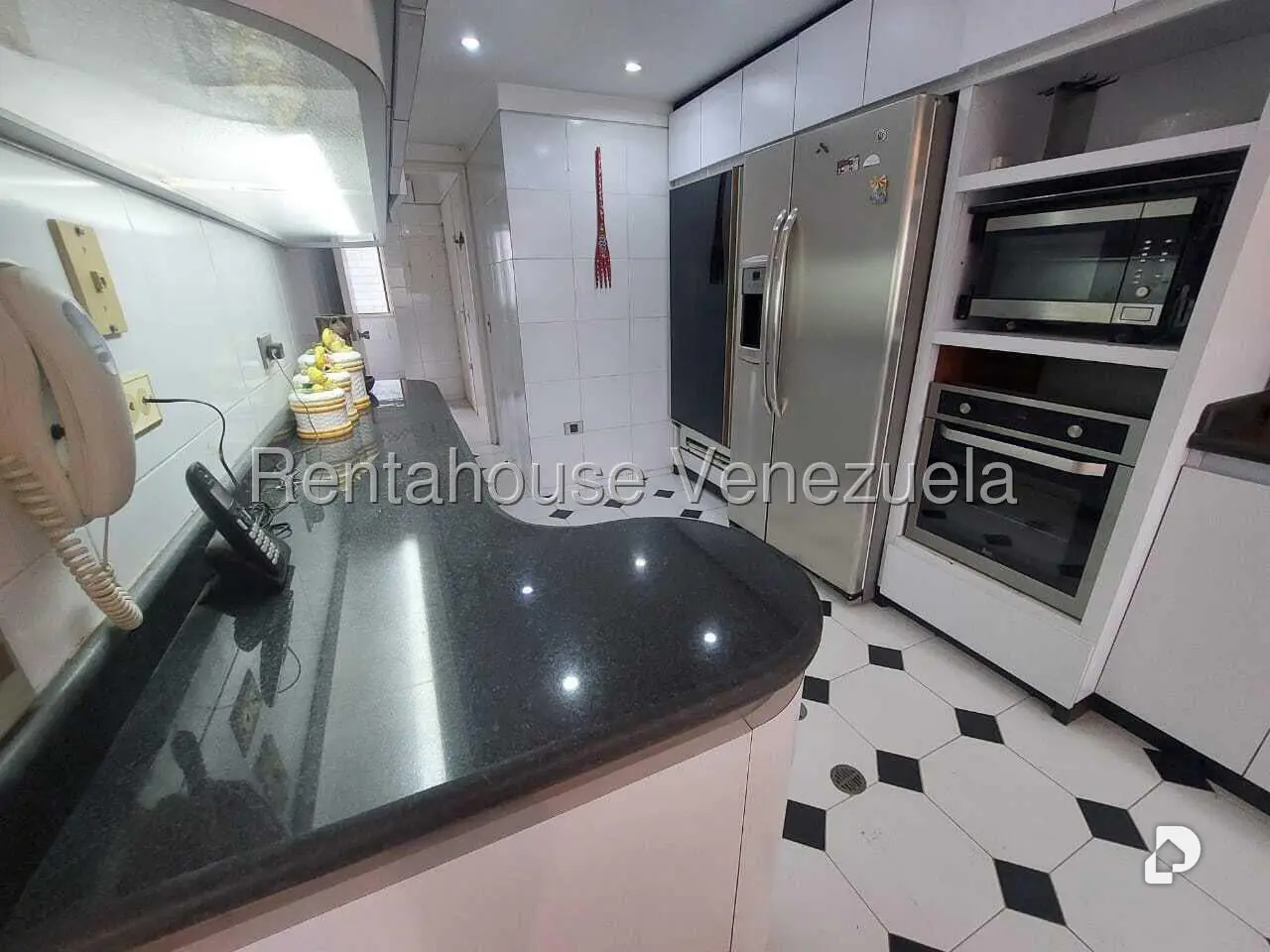 Apartamento en Los Naranjos (del Cafetal), Caracas – 15