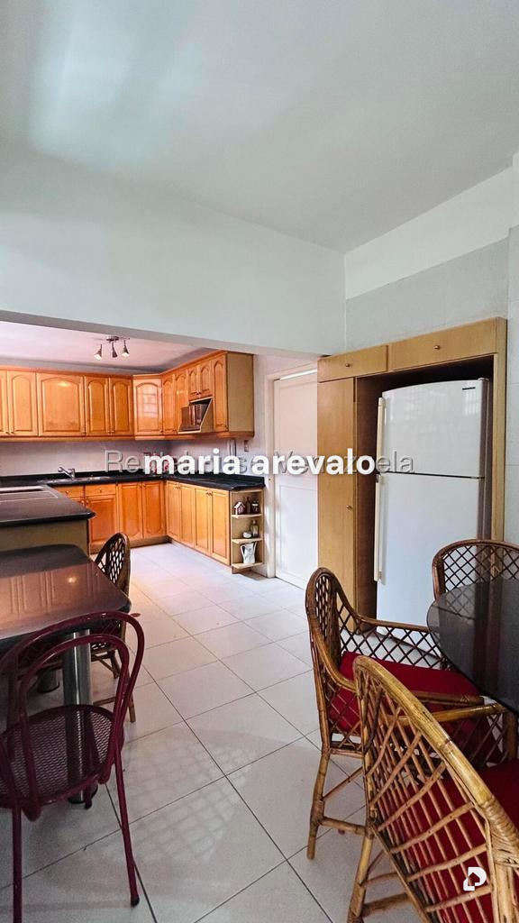Casa en Lomas de Chuao, Caracas – 14