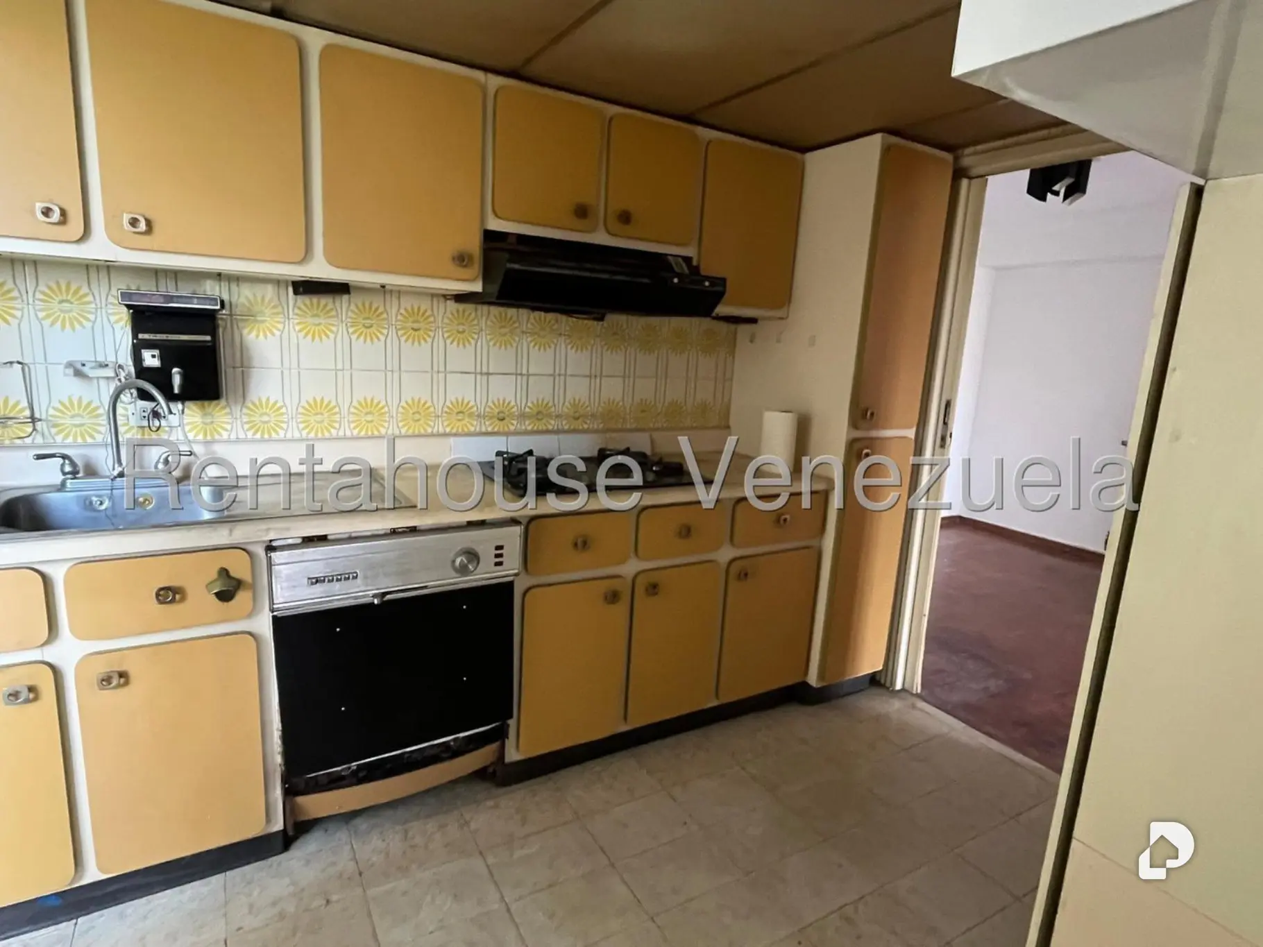 Oficina en Chuao, Caracas – 21