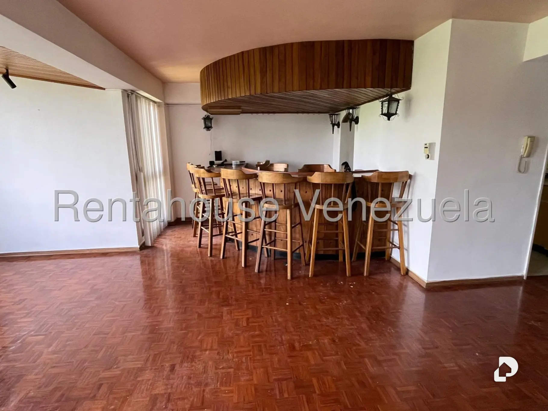 Oficina en Chuao, Caracas – 26