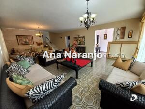 Casa en Prados del Este, Caracas – 9