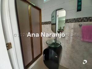 Casa en Prados del Este, Caracas – 22