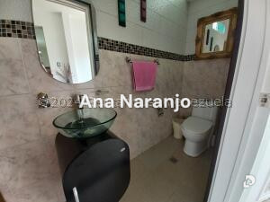 Casa en Prados del Este, Caracas – 21