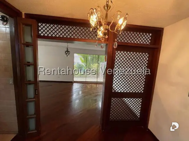 Casa en Prados del Este, Caracas – 30