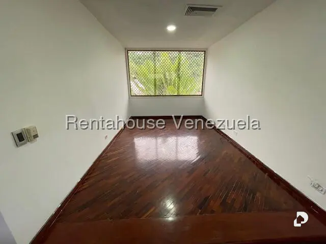 Casa en Prados del Este, Caracas – 14