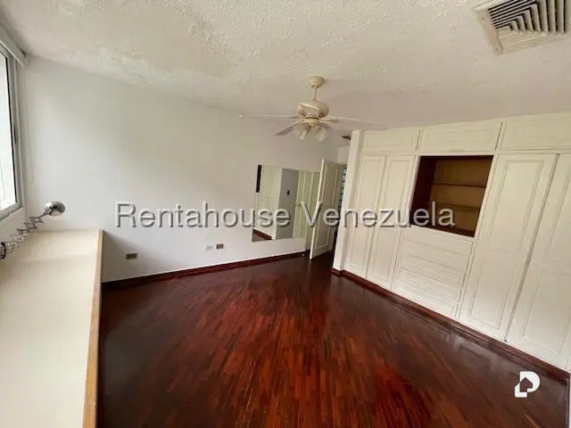 Casa en Prados del Este, Caracas – 8