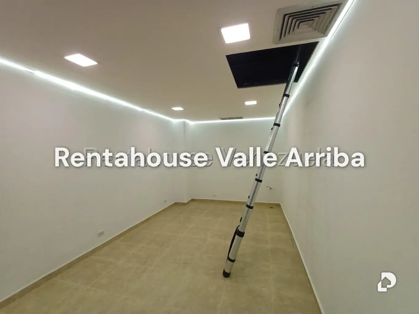 Local comercial en Los Samanes, Caracas – 3